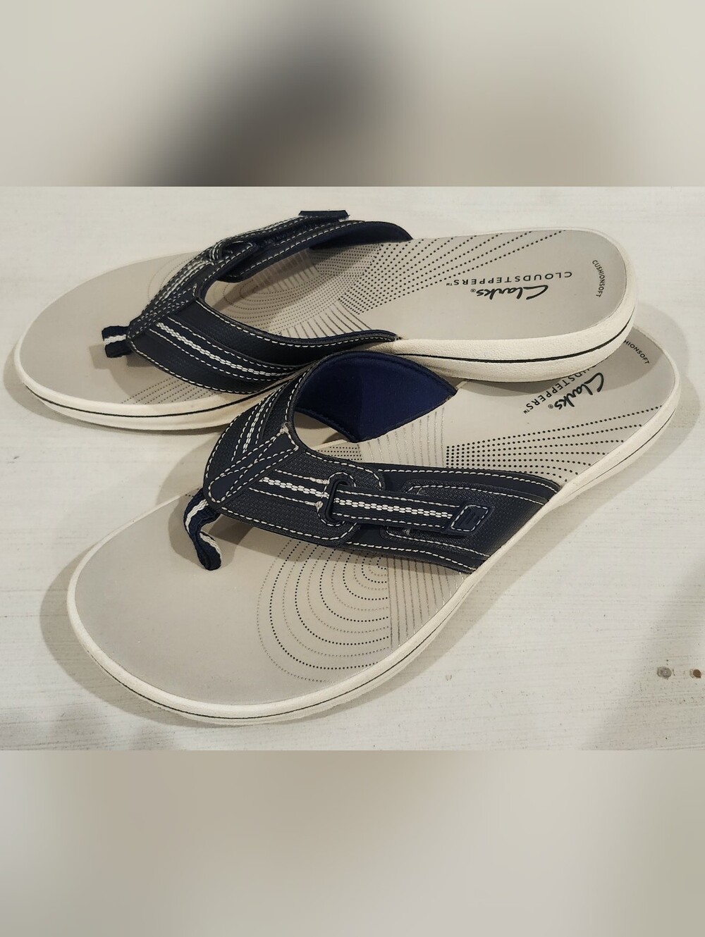 NWOT Women's Navy Blue Casual Comfort Sandals